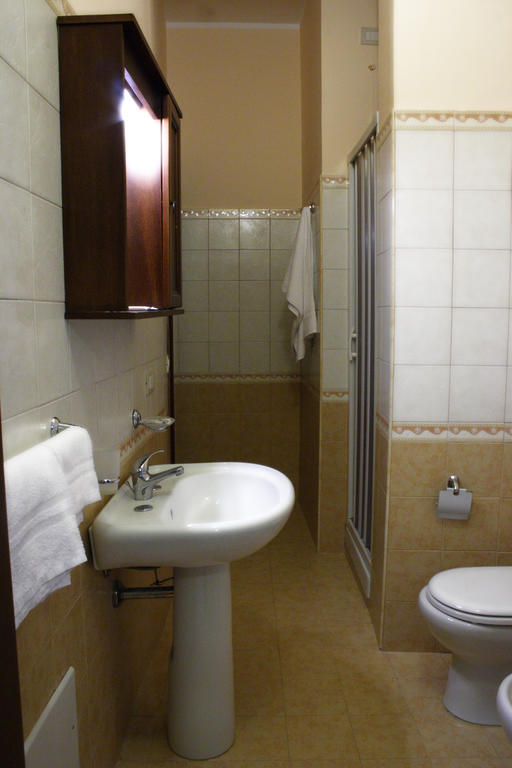 Hotel Piro Torrenova  Oda fotoğraf