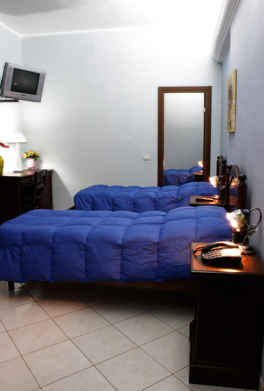 Hotel Piro Torrenova  Dış mekan fotoğraf